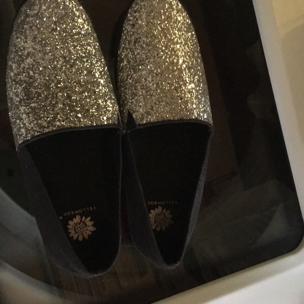 Have two pair - Picture 3 of 5